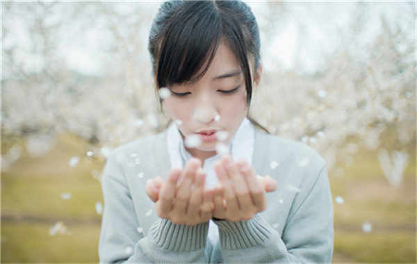 怀仁怀孕后验血多久可以知道男女(怀孕后多久可以验血检查出来)